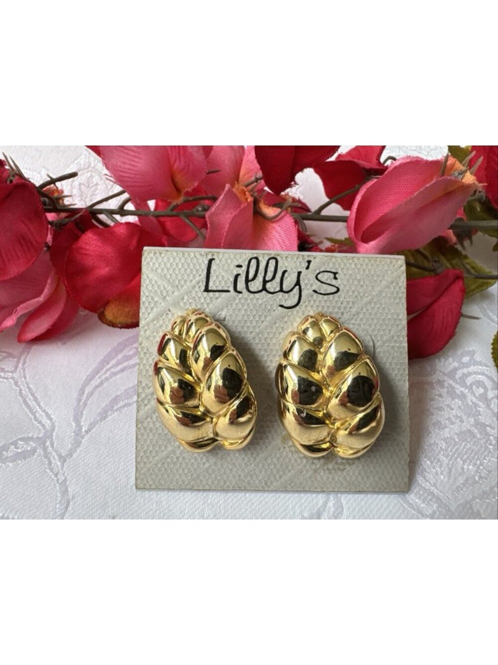 Lilly's Vintage Gold Tone Brass Curved Leaves Earrings Post Back 1.3" Rare NEW